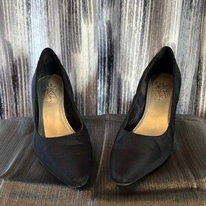 Life Stride Heels